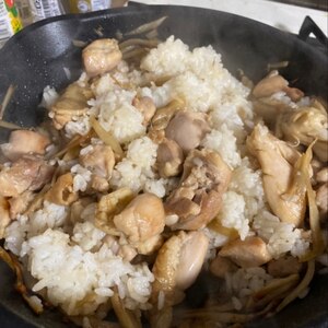 やみつき！鶏肉とごぼうの混ぜご飯！